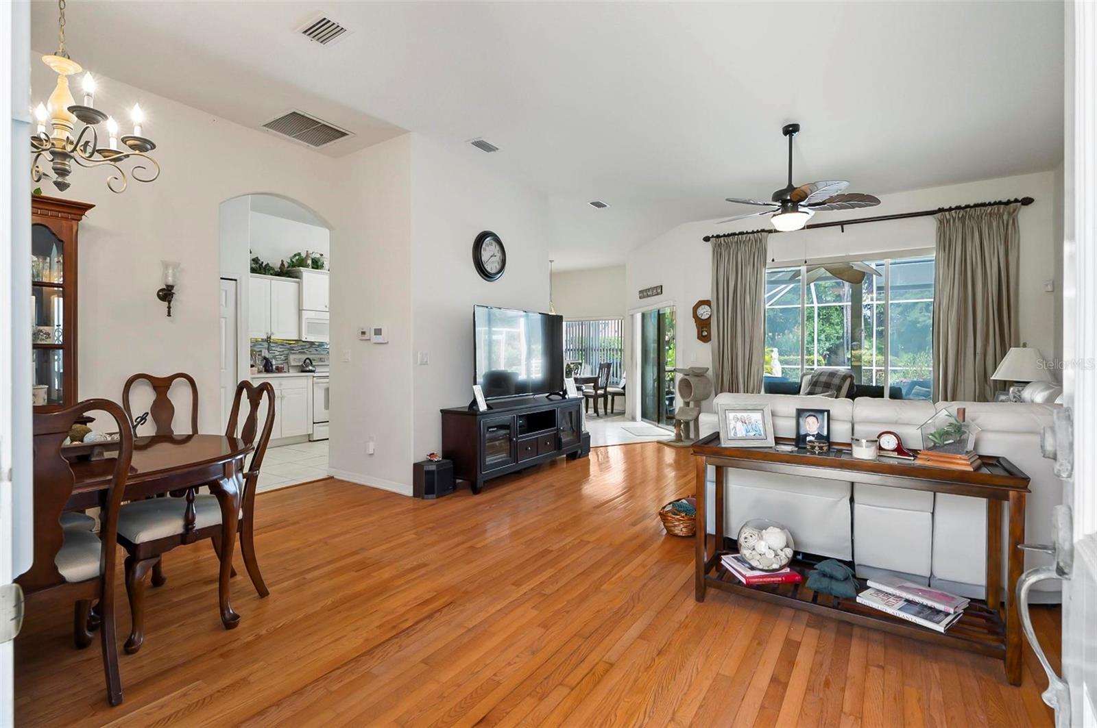 2 WILLOUGHBY PL, PALM COAST, FL, 32164