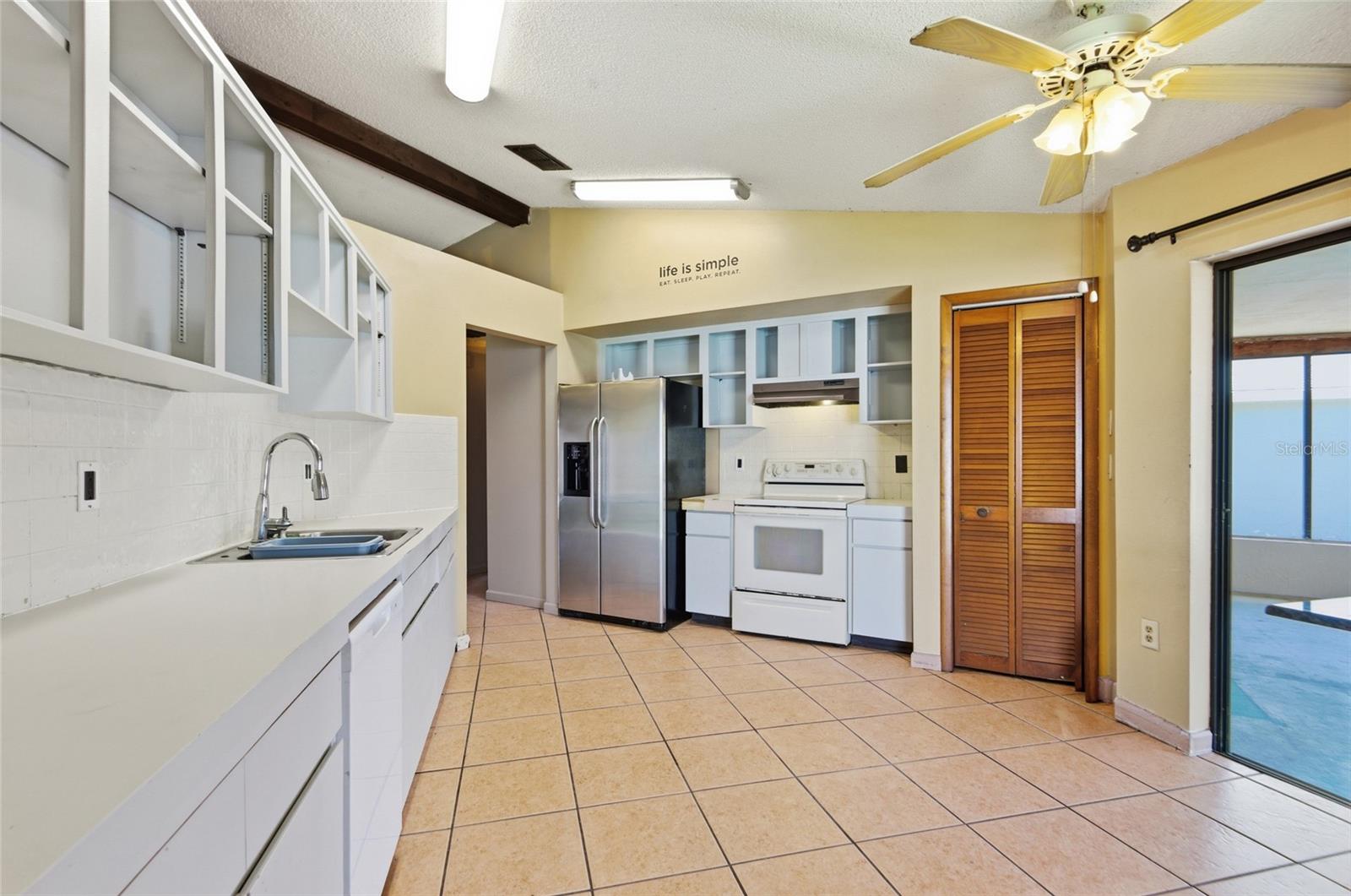 8161 SHALOM DR, SPRING HILL, FL, 34606