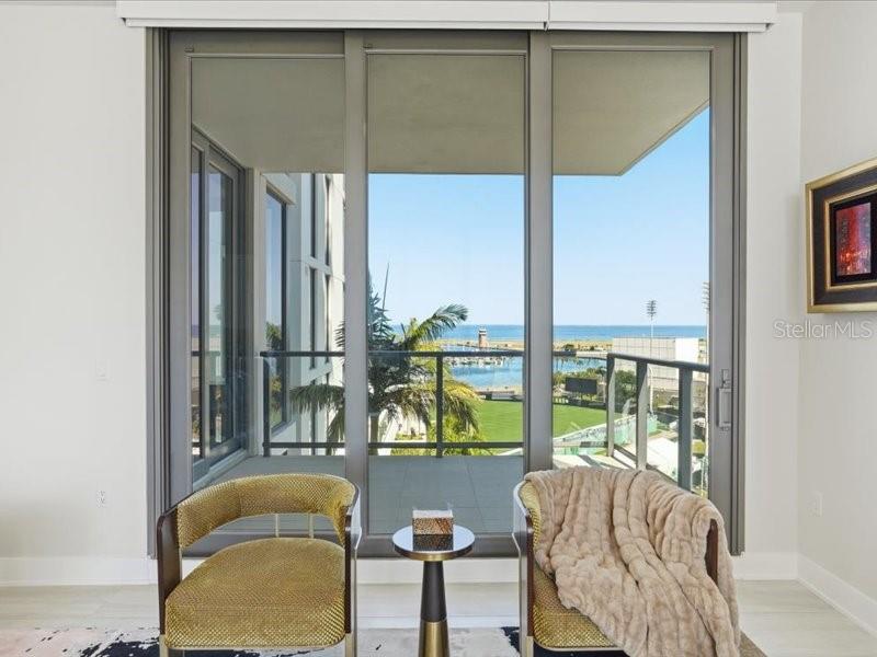 301 1ST ST S #907, ST PETERSBURG, FL, 33701