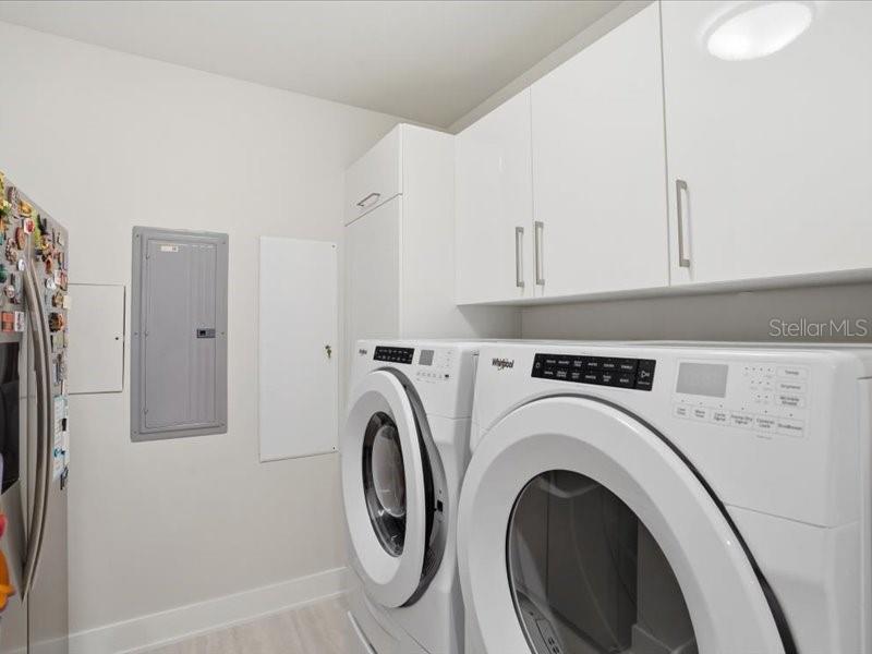 301 1ST ST S #907, ST PETERSBURG, FL, 33701