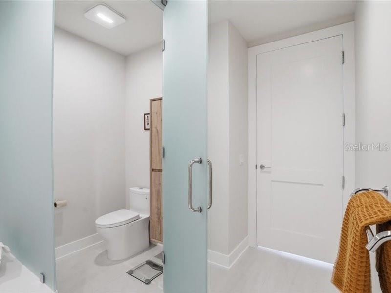 301 1ST ST S #907, ST PETERSBURG, FL, 33701