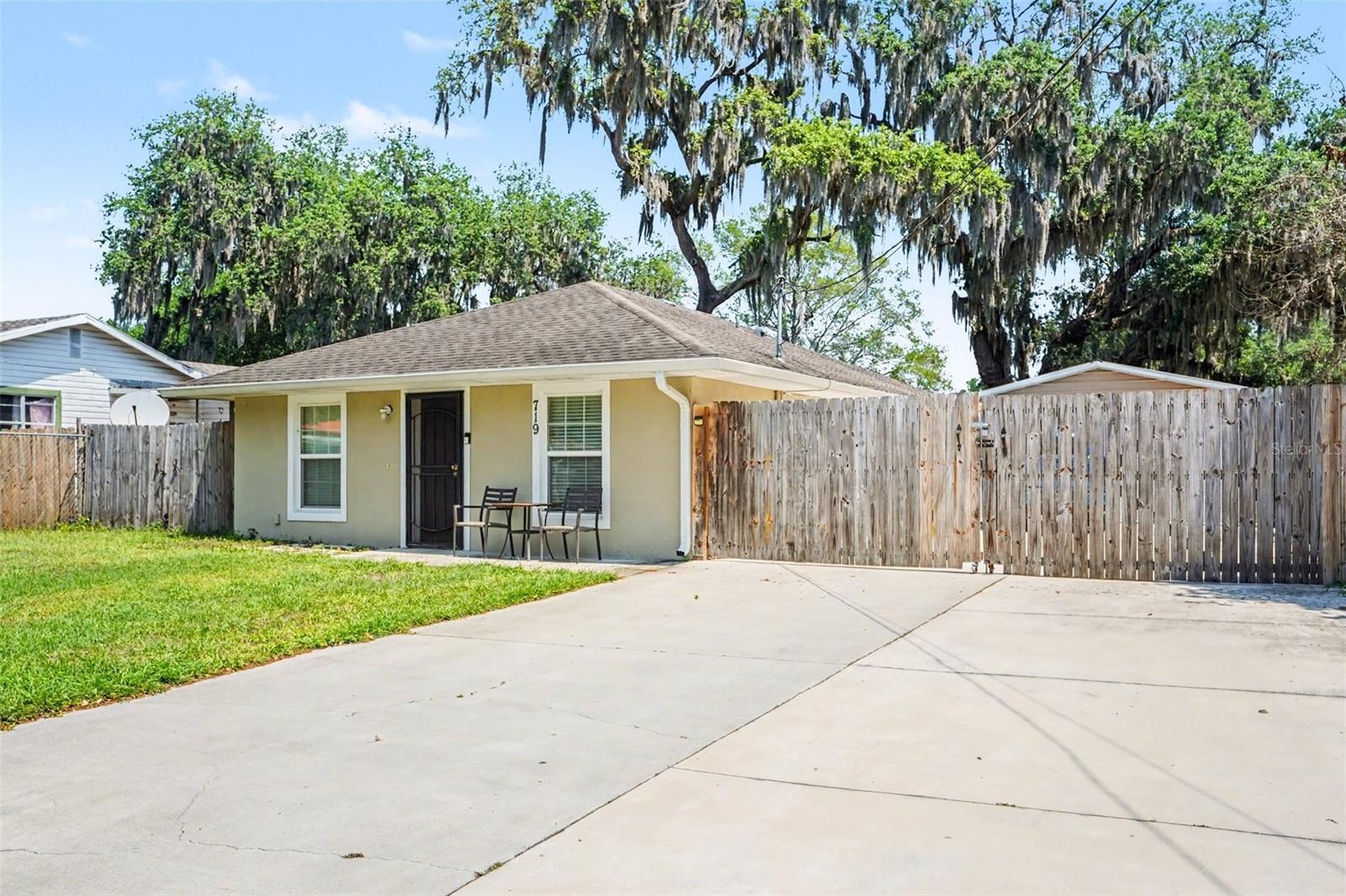 719 S WALNUT AVE, FORT MEADE, FL, 33841