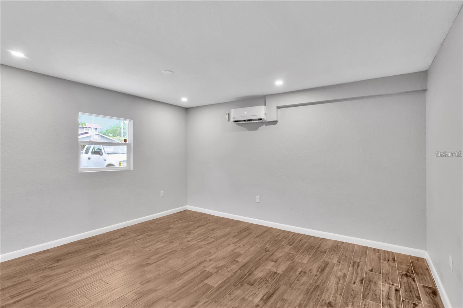 2223 GORDON ST, TAMPA, FL, 33605