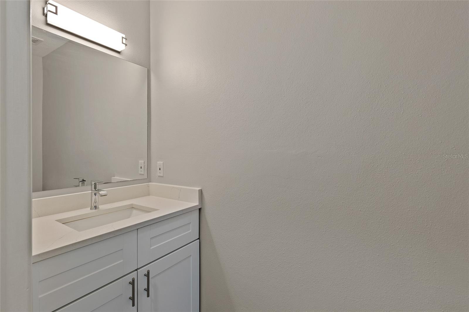 4330 TYLER CIR N, ST PETERSBURG, FL, 33709