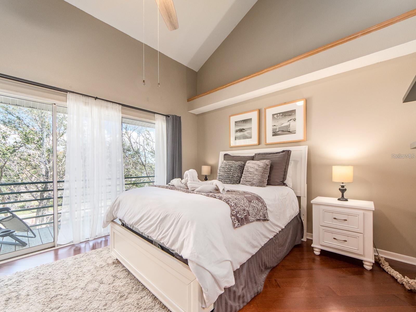 320 ISLAND WAY #606, CLEARWATER BEACH, FL, 33767