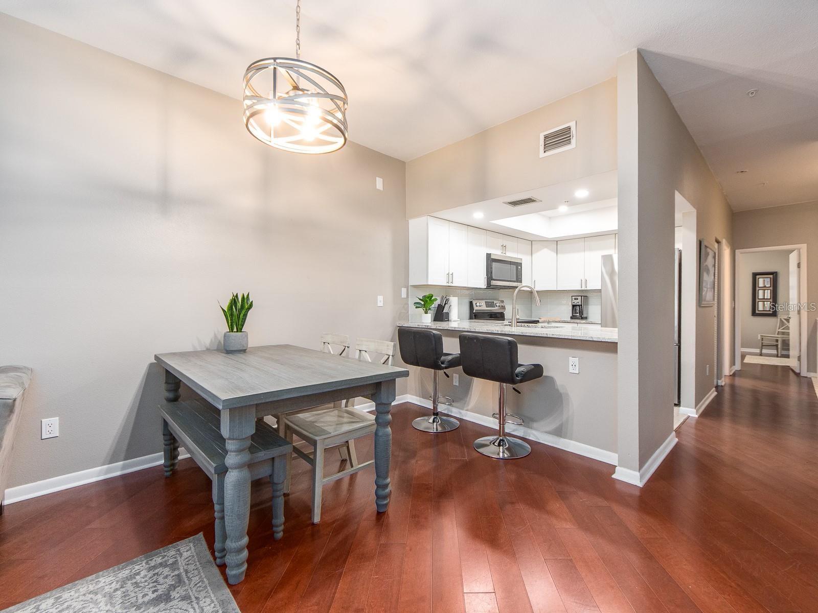 320 ISLAND WAY #606, CLEARWATER BEACH, FL, 33767