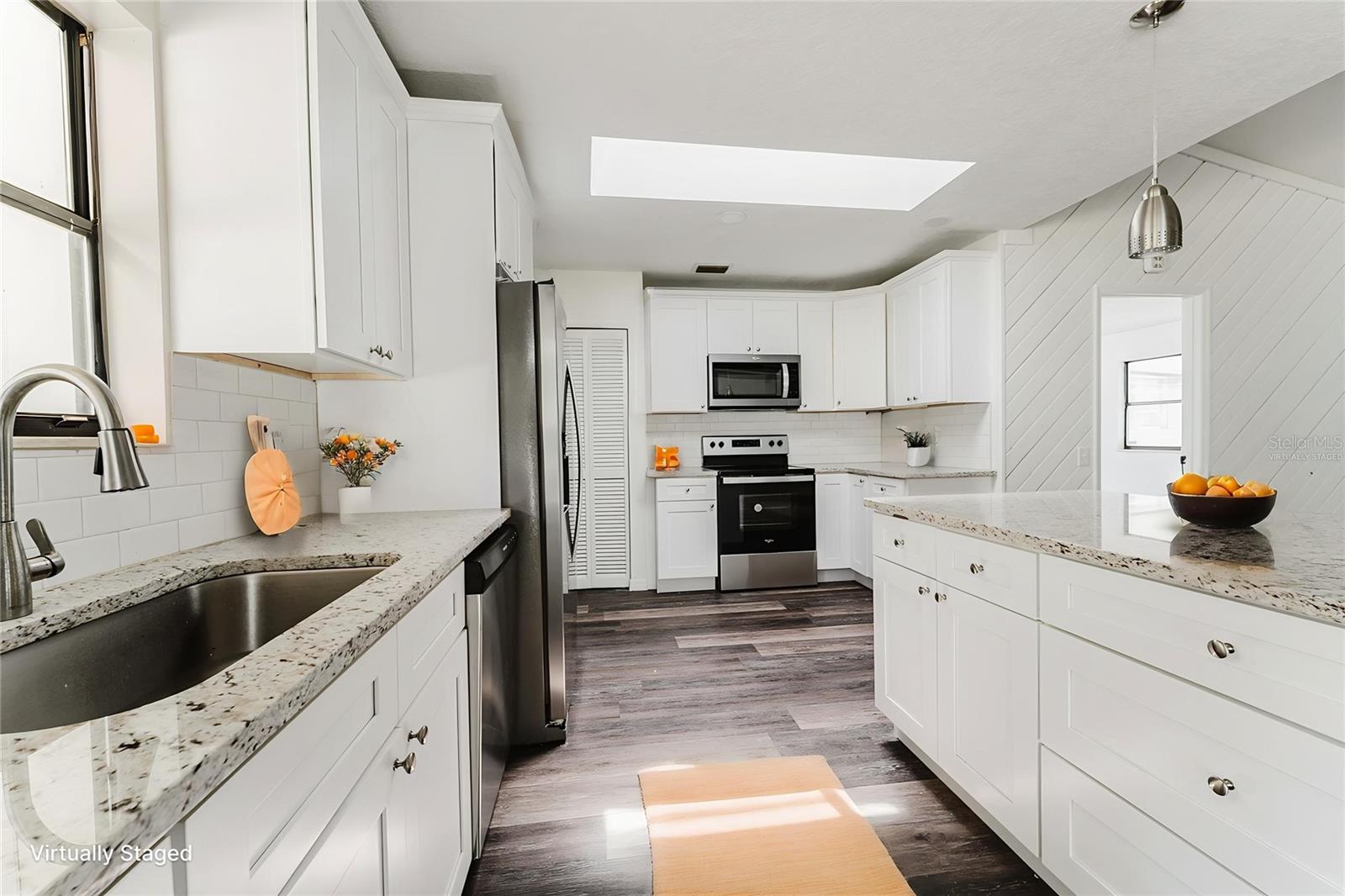 96 E BAYSHORE DR, PORT ORANGE, FL, 32127