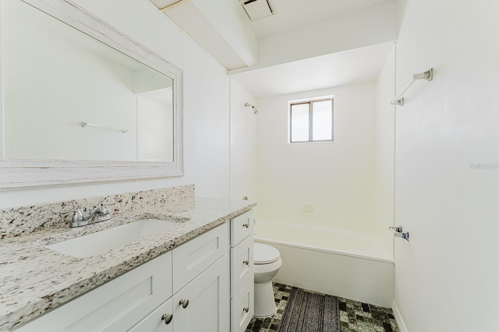 96 E BAYSHORE DR, PORT ORANGE, FL, 32127