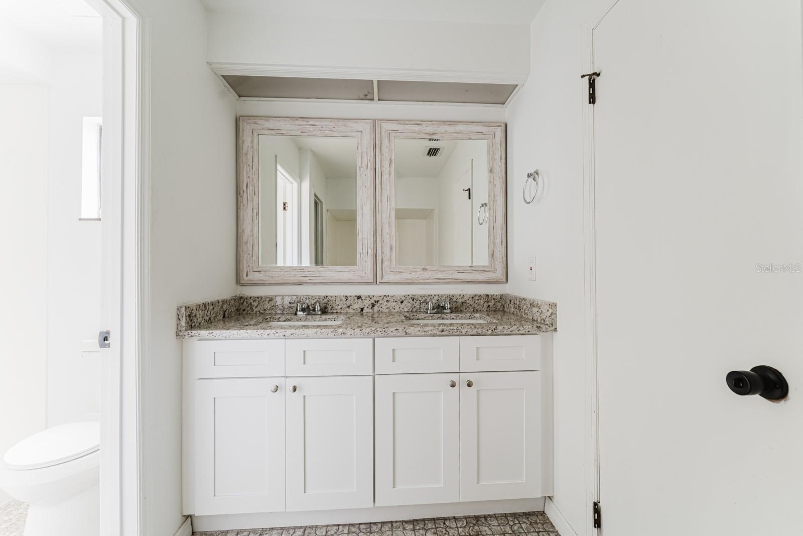 96 E BAYSHORE DR, PORT ORANGE, FL, 32127