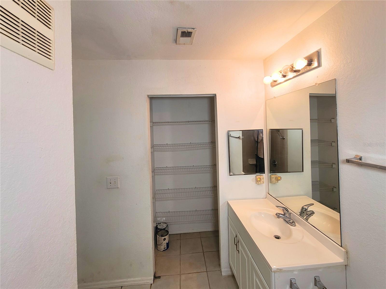 4850 51ST ST W #9102, BRADENTON, FL, 34210