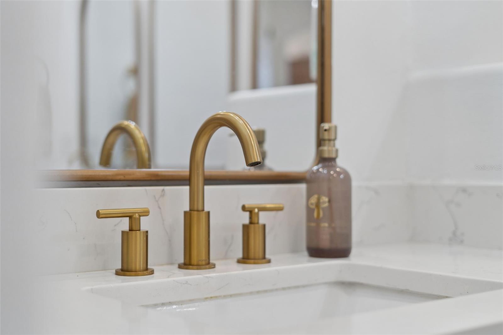 5825 OXFORD MOOR BLVD, WINDERMERE, FL, 34786