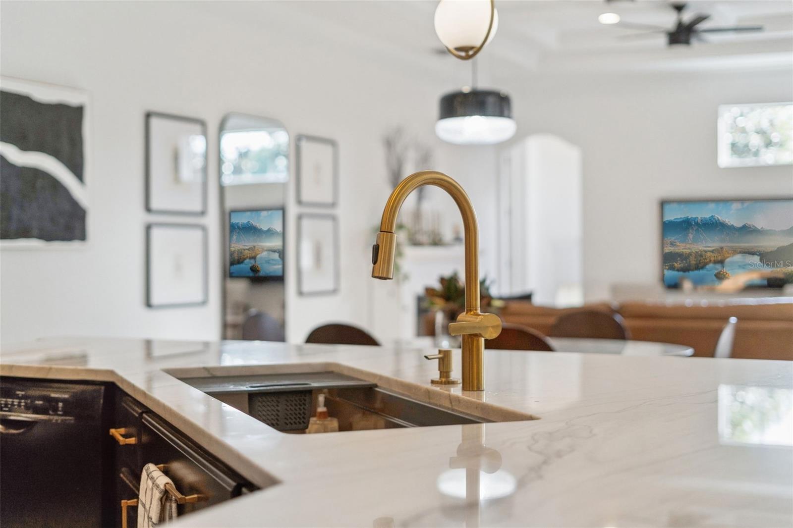 5825 OXFORD MOOR BLVD, WINDERMERE, FL, 34786