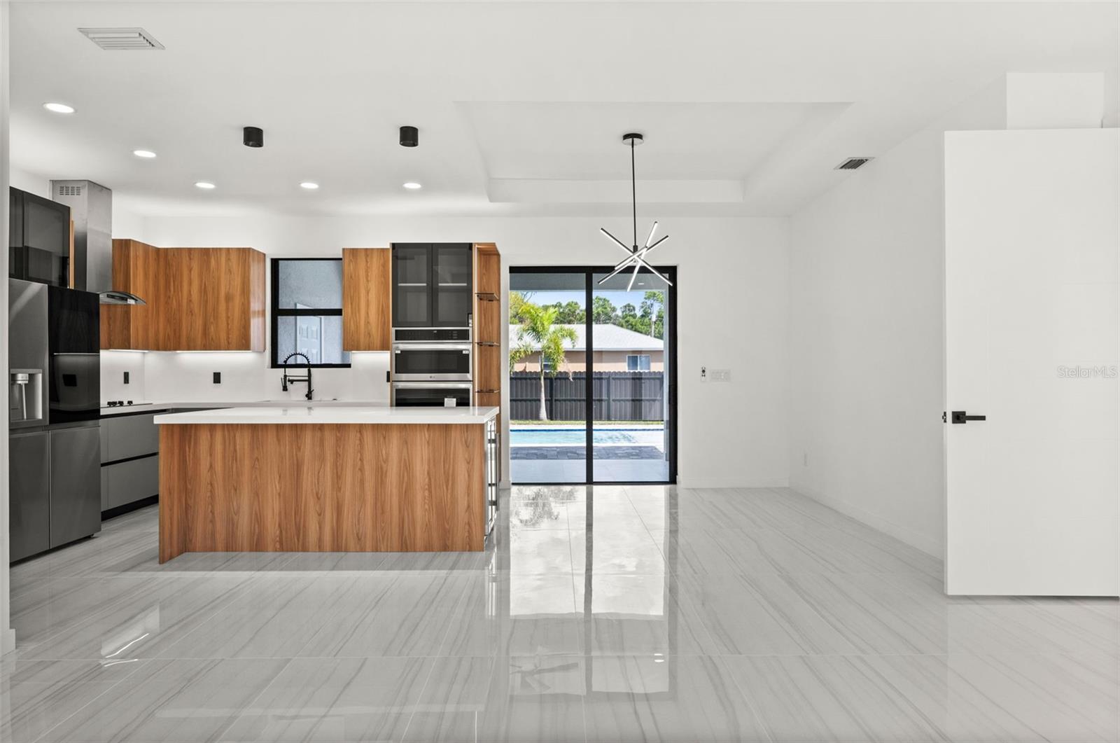 2519 NW 18TH PL, CAPE CORAL, FL, 33993