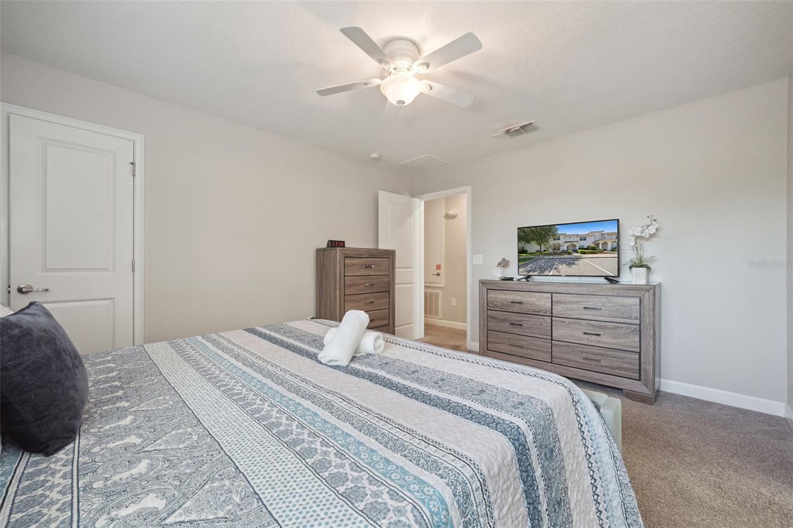 1610 MOON VALLEY DR, DAVENPORT, FL, 33896