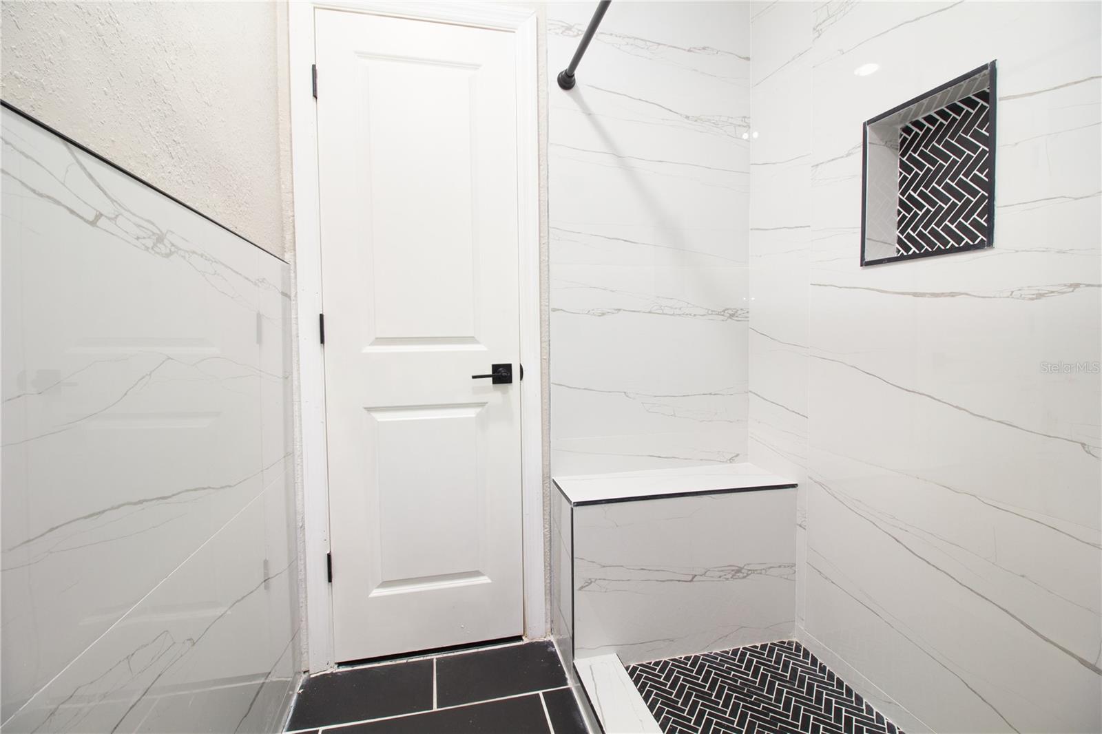 7716 E COMANCHE AVE, TAMPA, FL, 33610