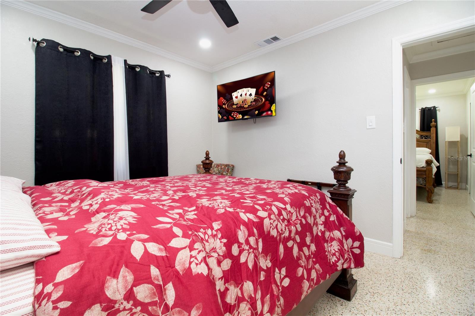 7716 E COMANCHE AVE, TAMPA, FL, 33610