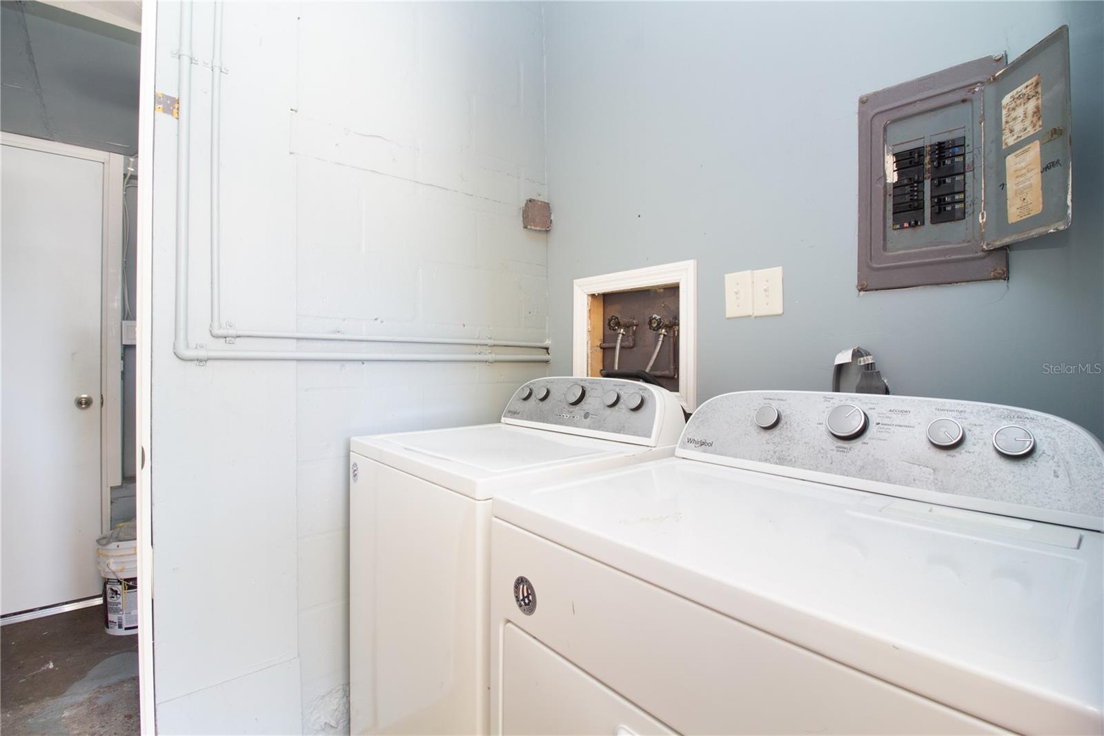 7716 E COMANCHE AVE, TAMPA, FL, 33610