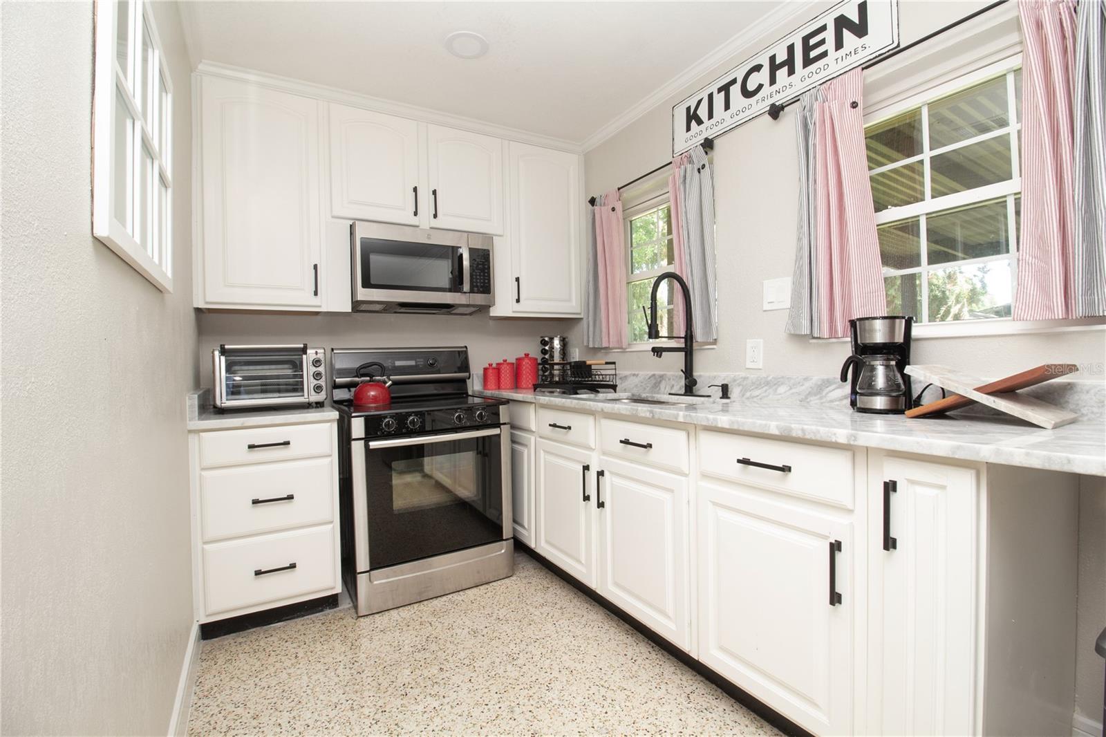 7716 E COMANCHE AVE, TAMPA, FL, 33610