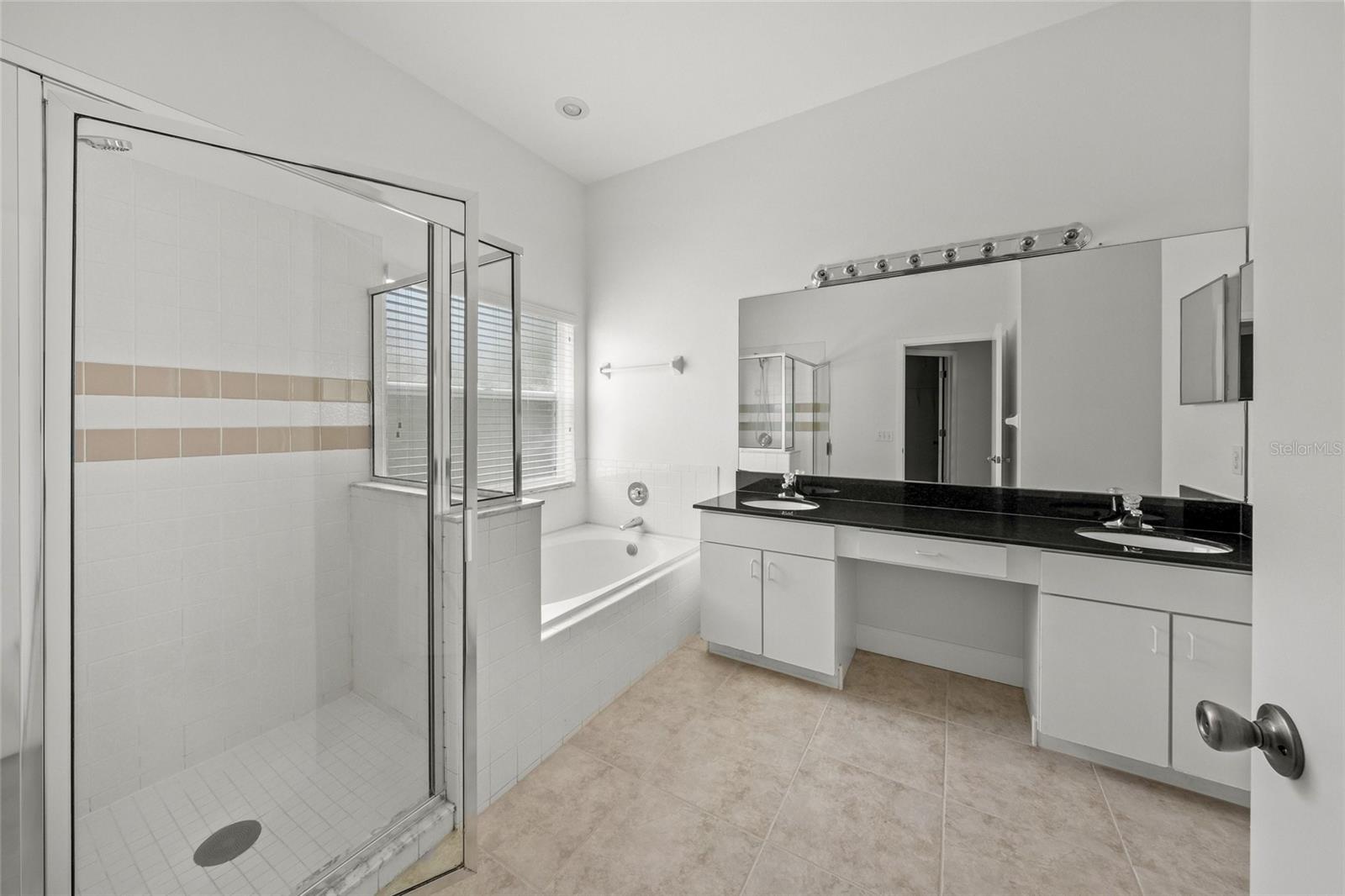 111 41ST ST NE, BRADENTON, FL, 34208