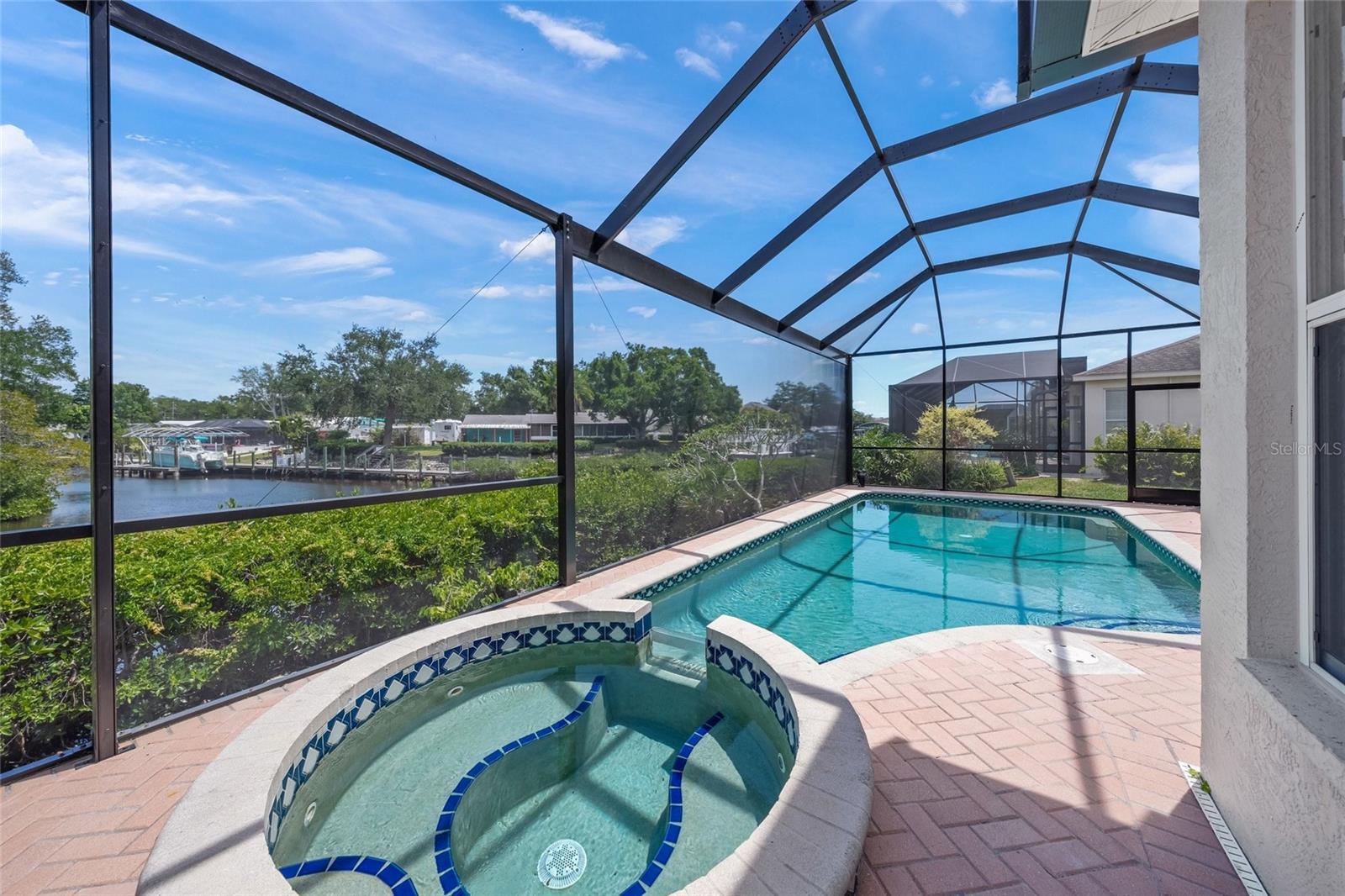 111 41ST ST NE, BRADENTON, FL, 34208