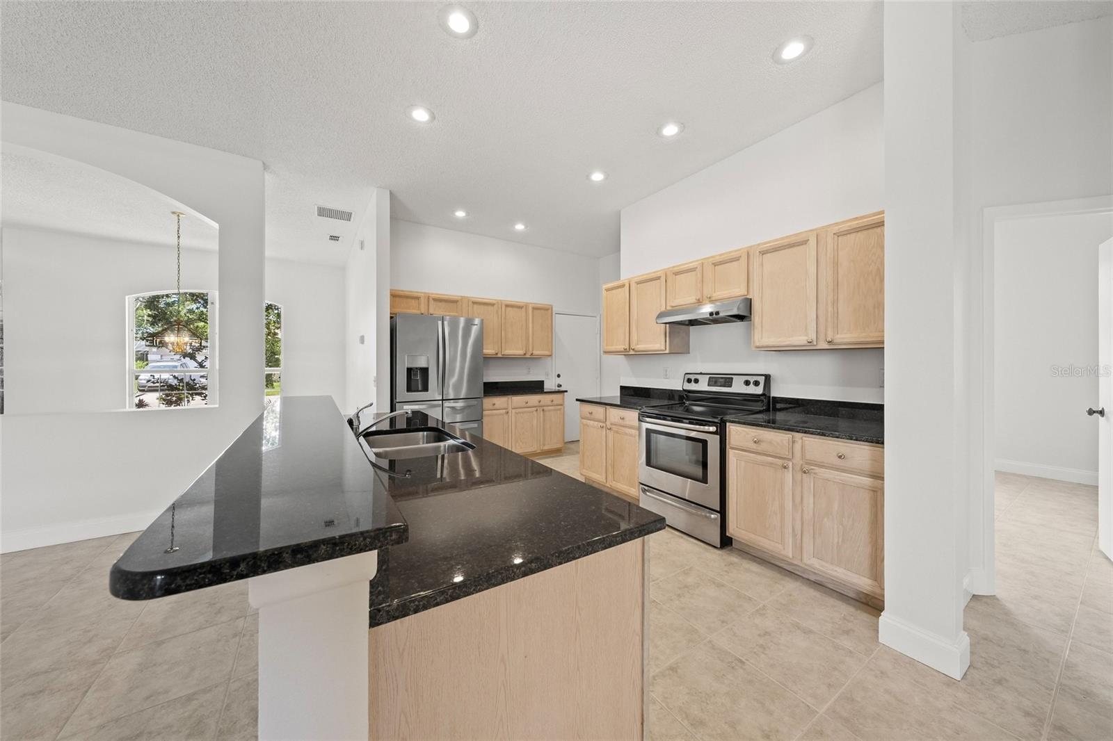 111 41ST ST NE, BRADENTON, FL, 34208