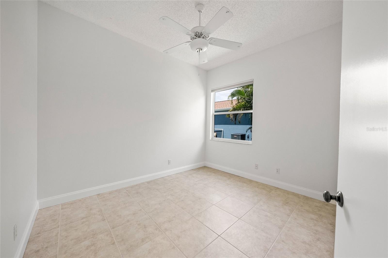 111 41ST ST NE, BRADENTON, FL, 34208