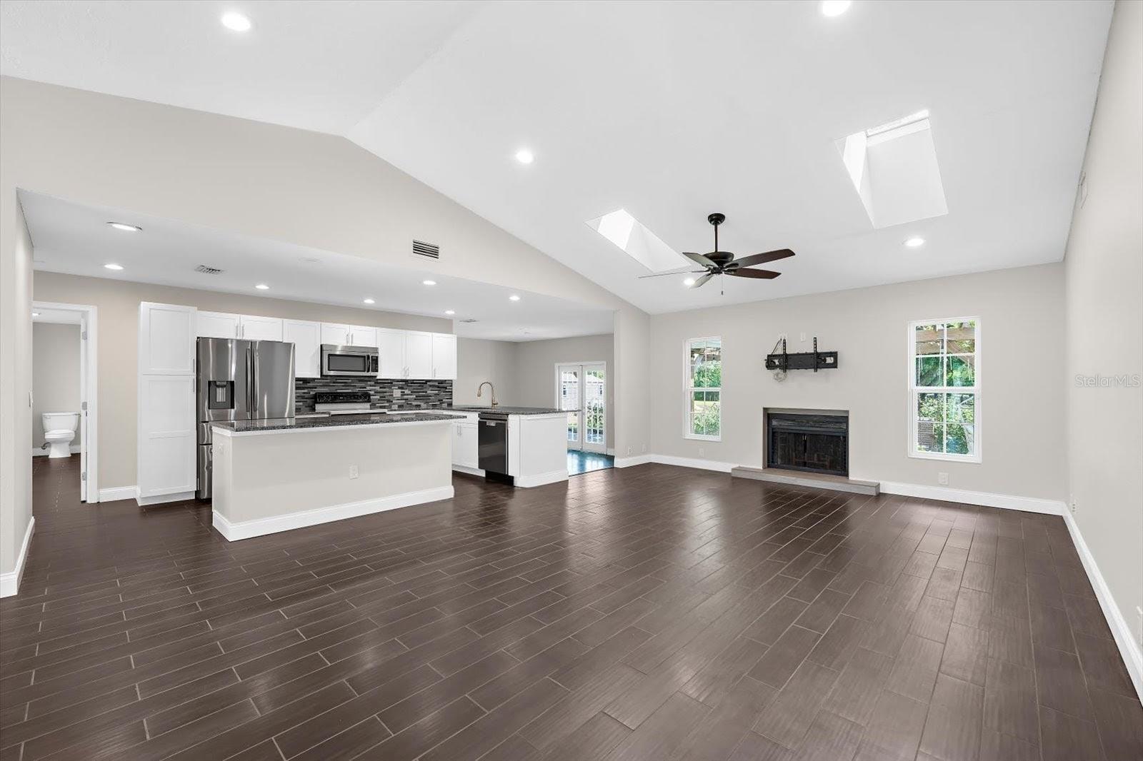 1821 RACIMO DR, SARASOTA, FL, 34240