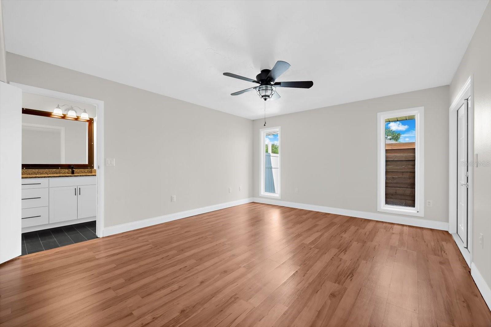 1821 RACIMO DR, SARASOTA, FL, 34240