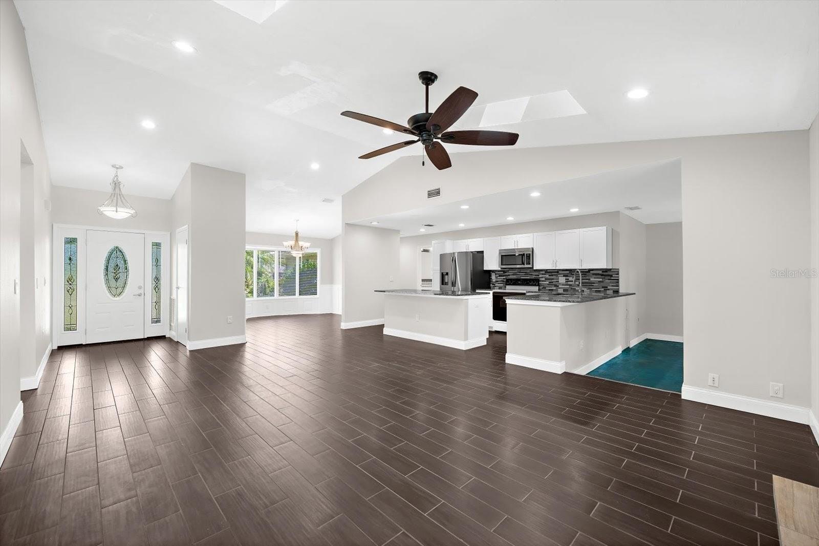 1821 RACIMO DR, SARASOTA, FL, 34240