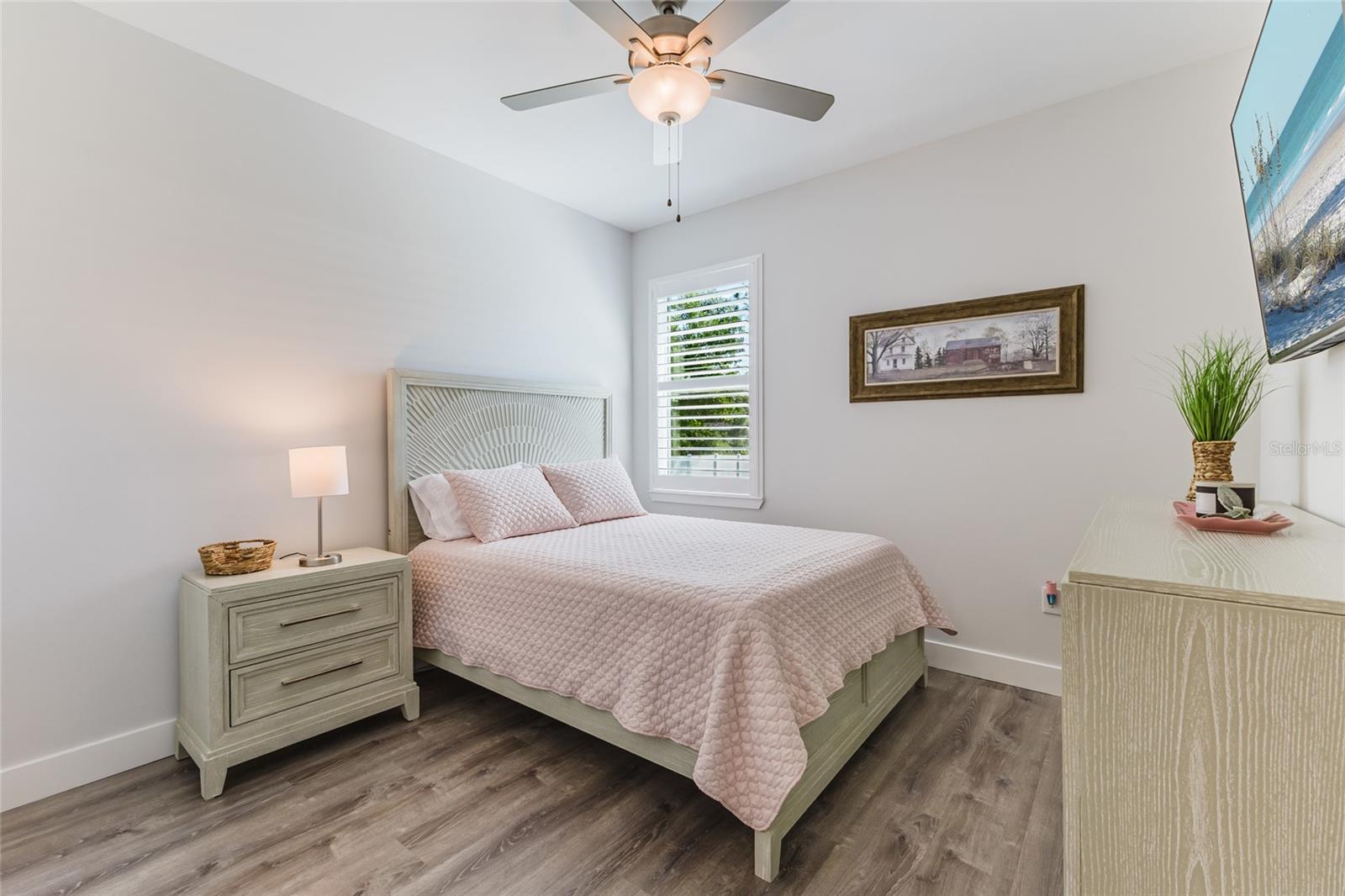 908 HIBISCUS AVE, LEHIGH ACRES, FL, 33972