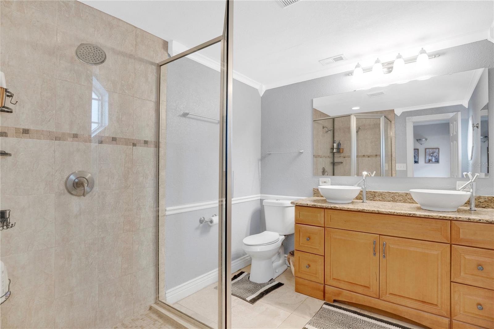 619 GATLIN AVE, ORLANDO, FL, 32806