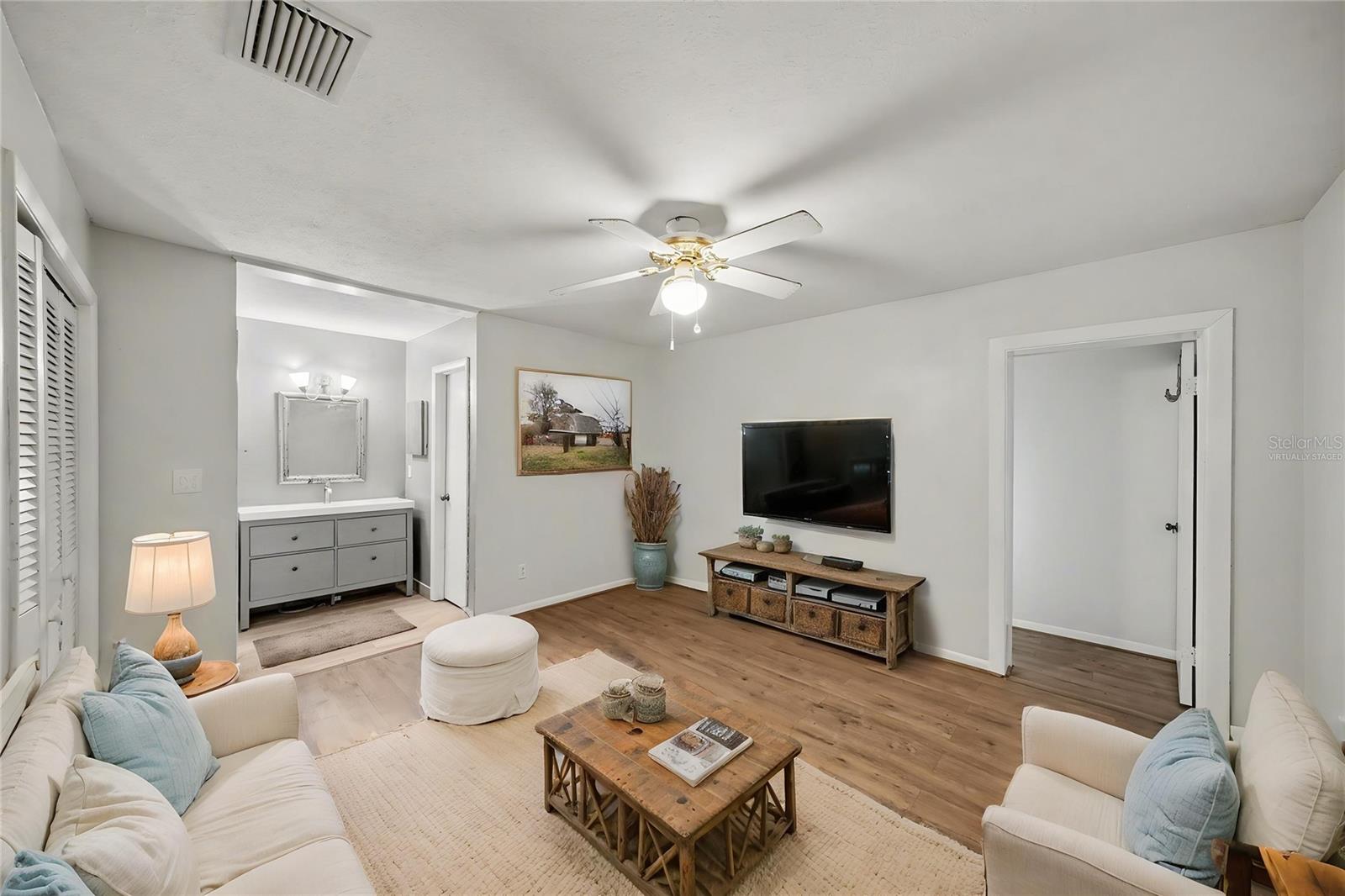 13312 LAKE GEORGE LN, TAMPA, FL, 33618