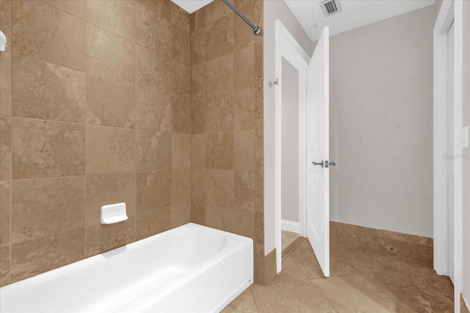 606 RIVIERA DUNES WAY #207, PALMETTO, FL, 34221