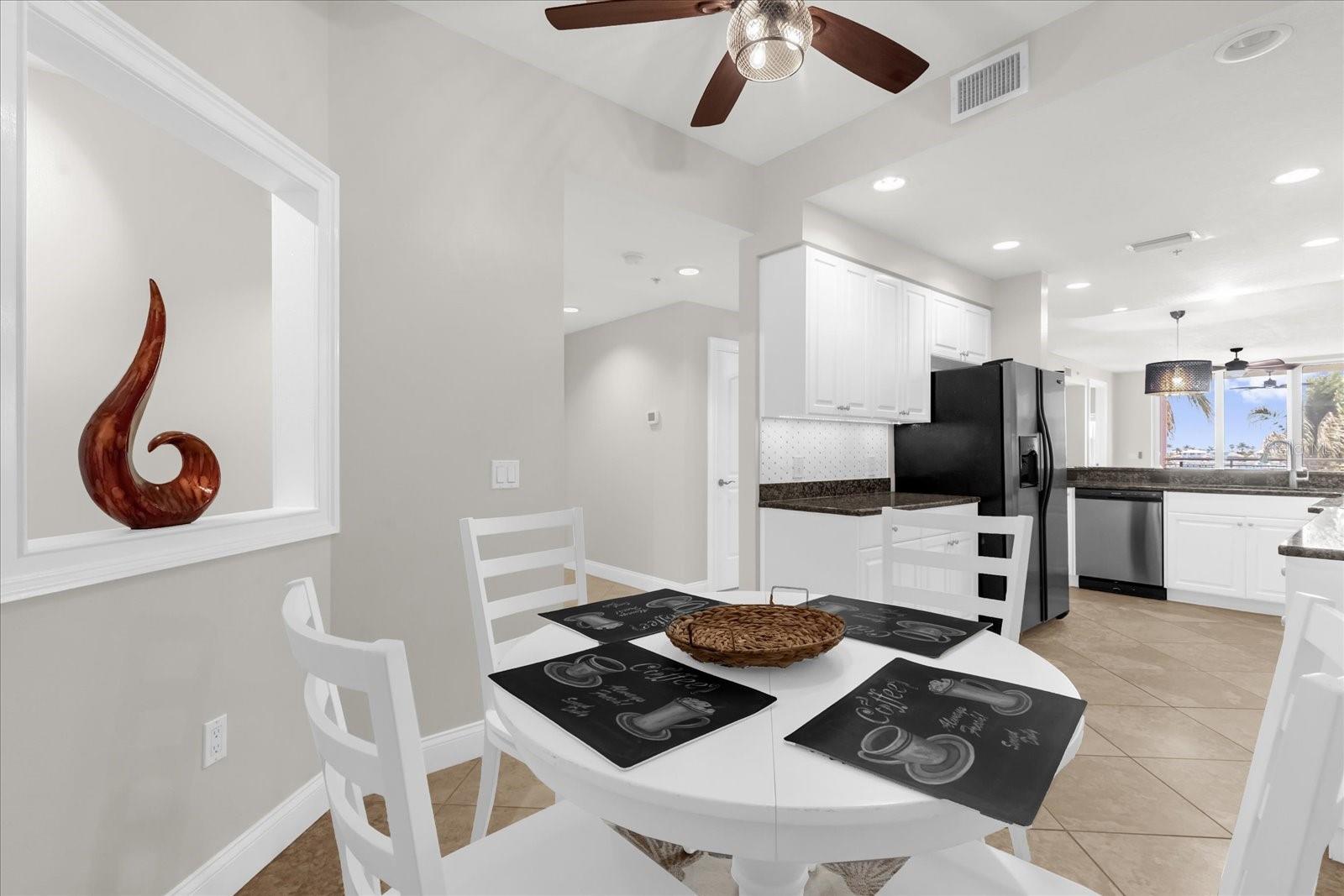 606 RIVIERA DUNES WAY #207, PALMETTO, FL, 34221