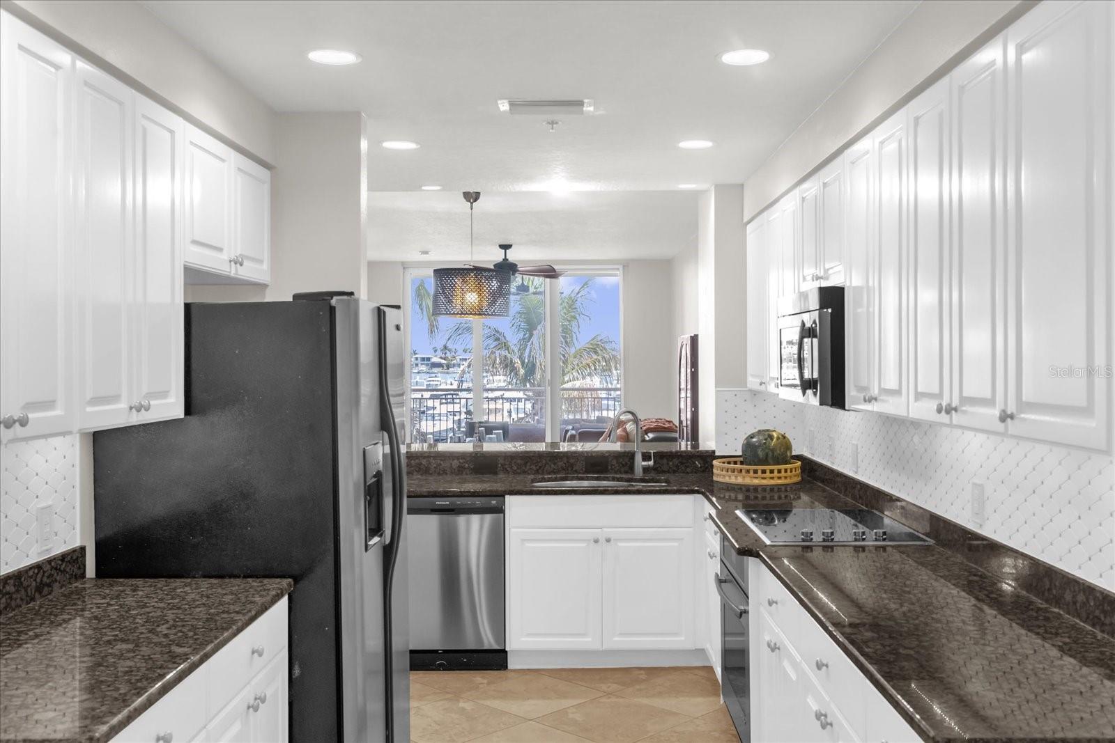 606 RIVIERA DUNES WAY #207, PALMETTO, FL, 34221