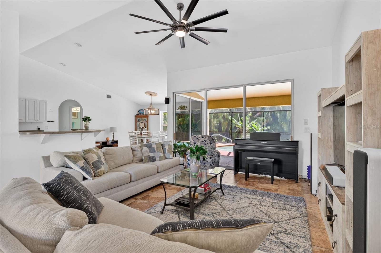 3809 AGUALINDA BLVD, CAPE CORAL, FL, 33914