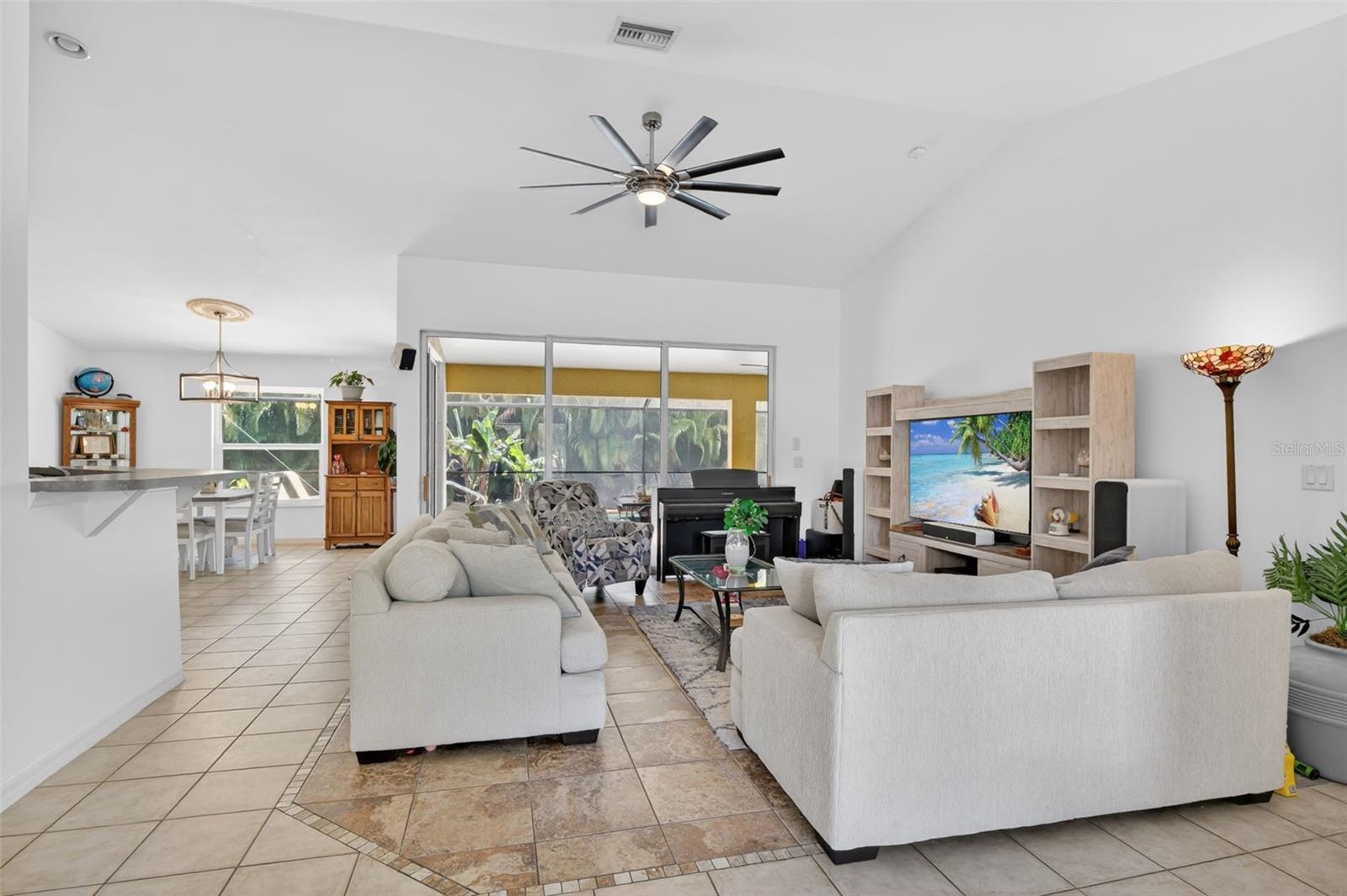 3809 AGUALINDA BLVD, CAPE CORAL, FL, 33914