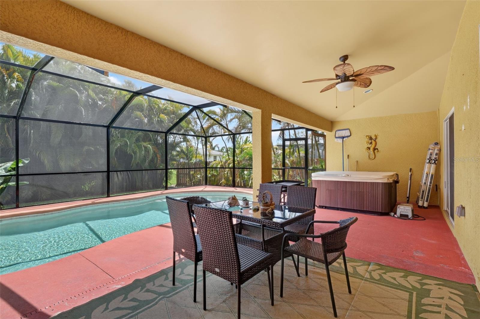 3809 AGUALINDA BLVD, CAPE CORAL, FL, 33914