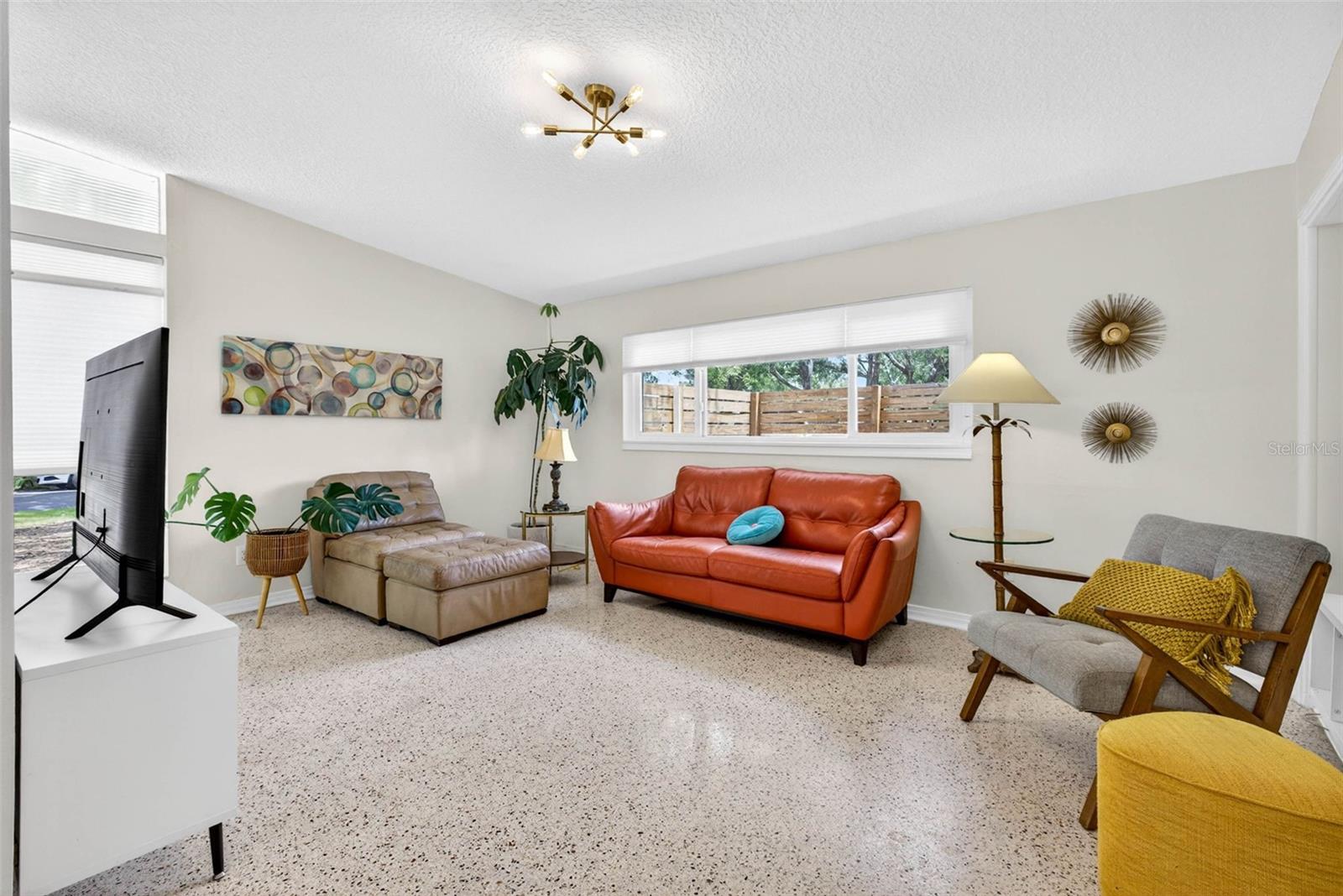 515 BROXBURN AVE, TEMPLE TERRACE, FL, 33617