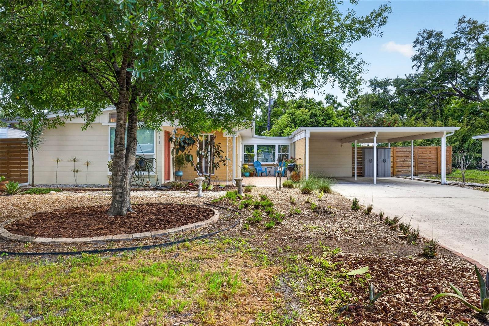 515 BROXBURN AVE, TEMPLE TERRACE, FL, 33617