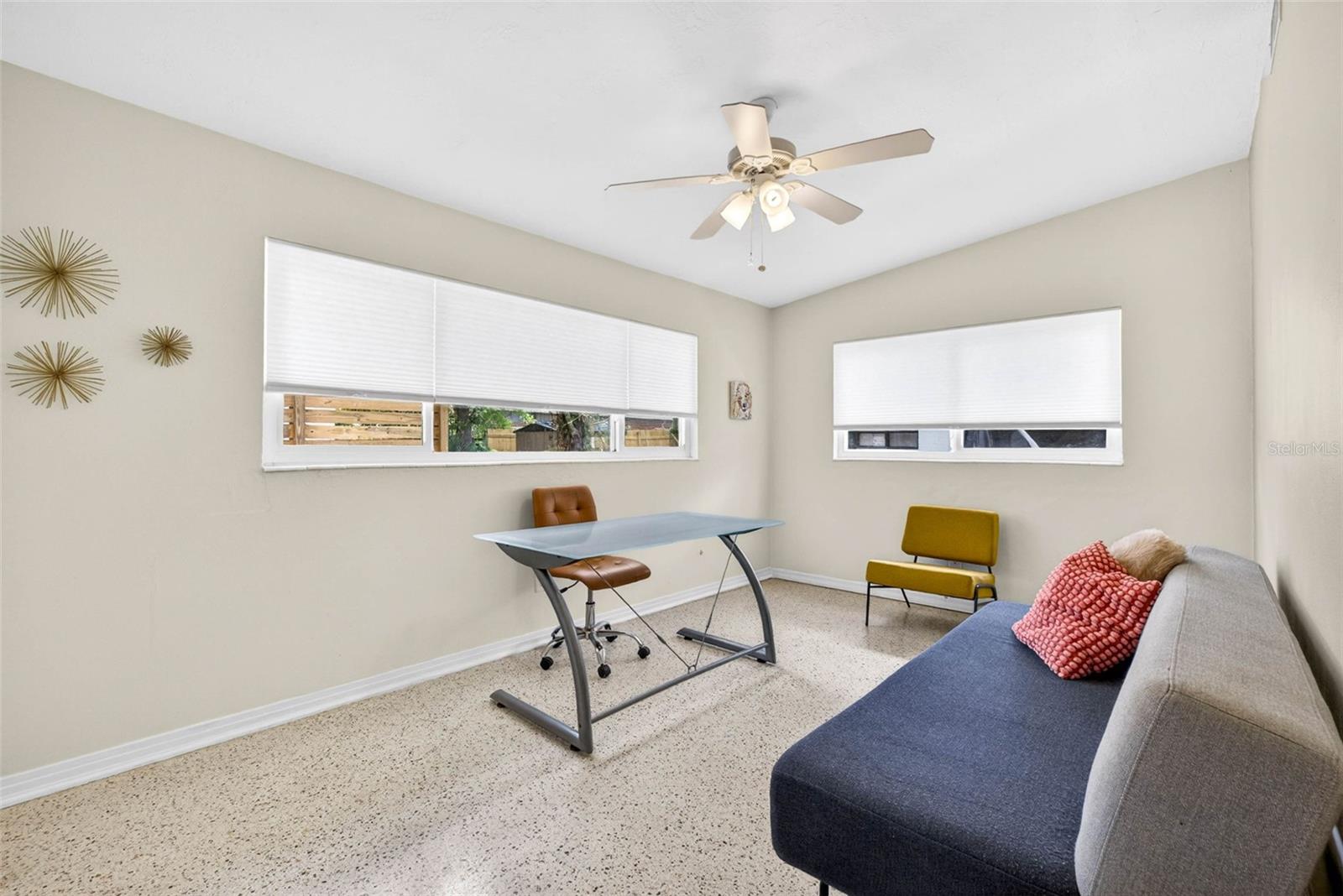 515 BROXBURN AVE, TEMPLE TERRACE, FL, 33617