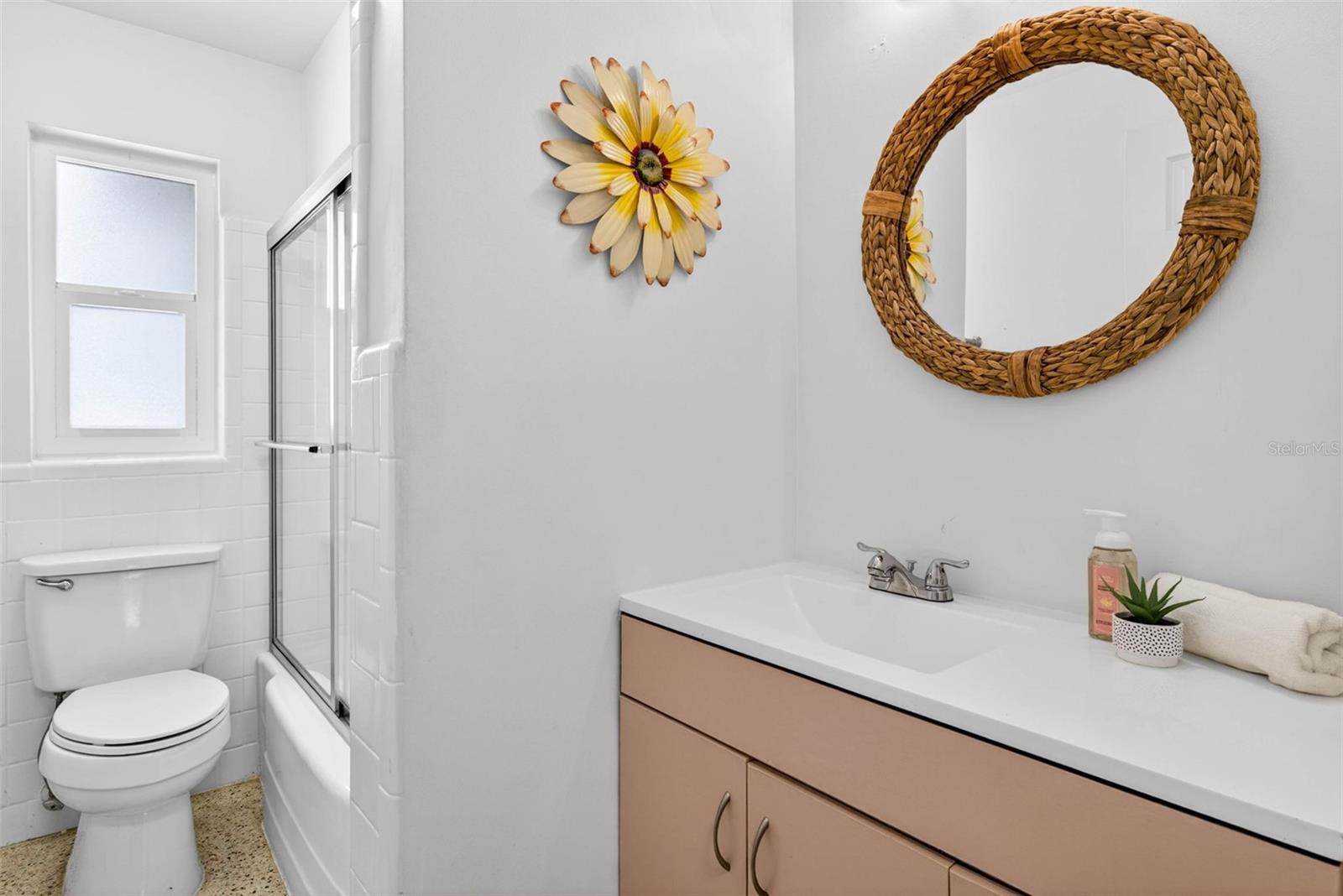 515 BROXBURN AVE, TEMPLE TERRACE, FL, 33617