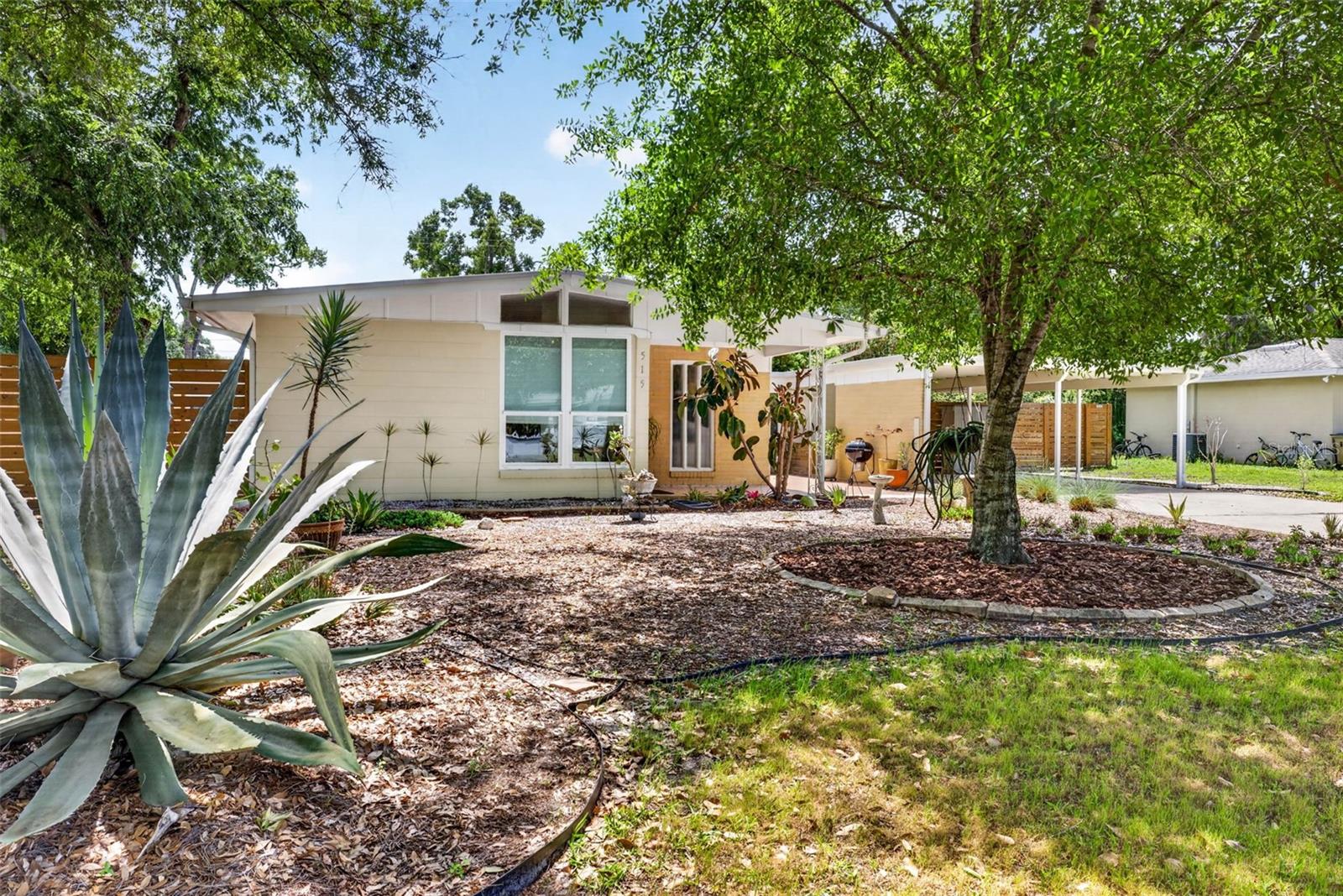 515 BROXBURN AVE, TEMPLE TERRACE, FL, 33617