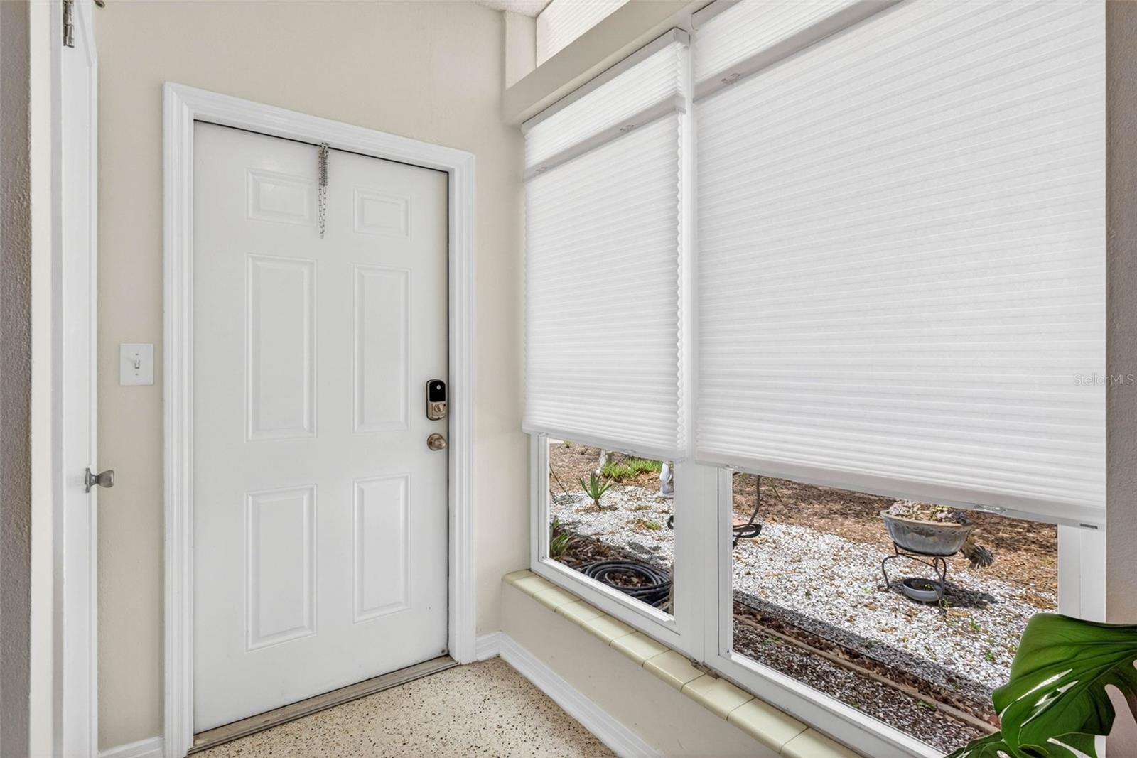 515 BROXBURN AVE, TEMPLE TERRACE, FL, 33617