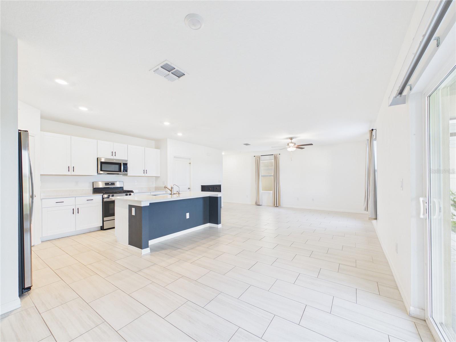 1874 LANIER RD, ZEPHYRHILLS, FL, 33541