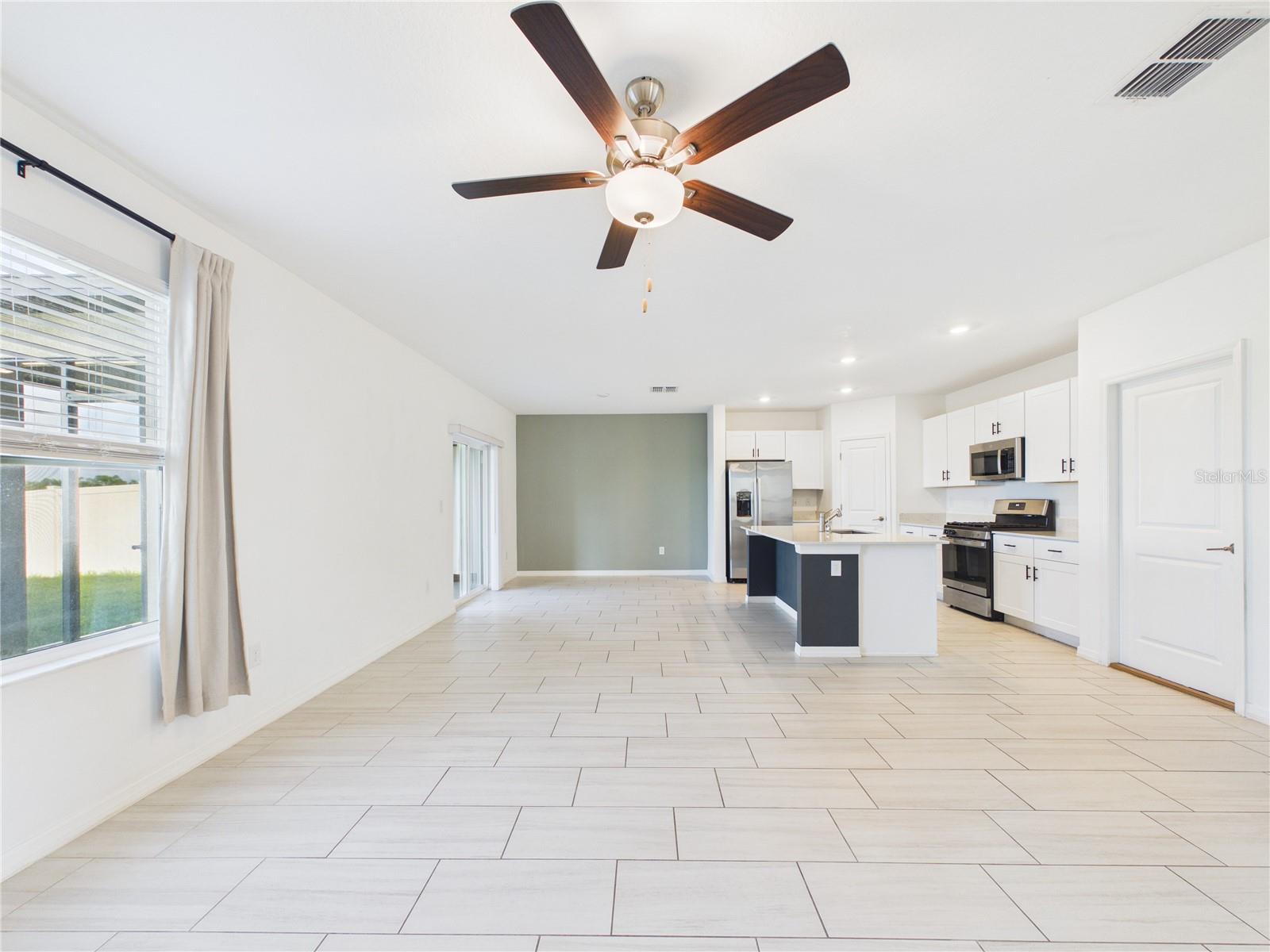 1874 LANIER RD, ZEPHYRHILLS, FL, 33541