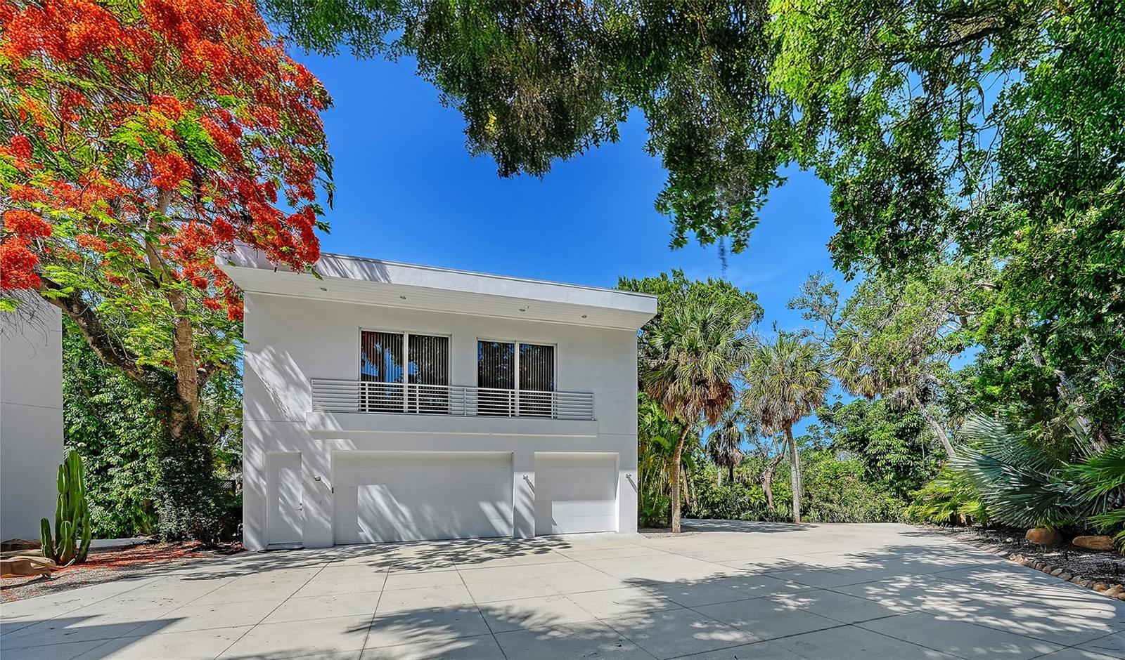 4317 MIDNIGHT PASS RD, SARASOTA, FL, 34242