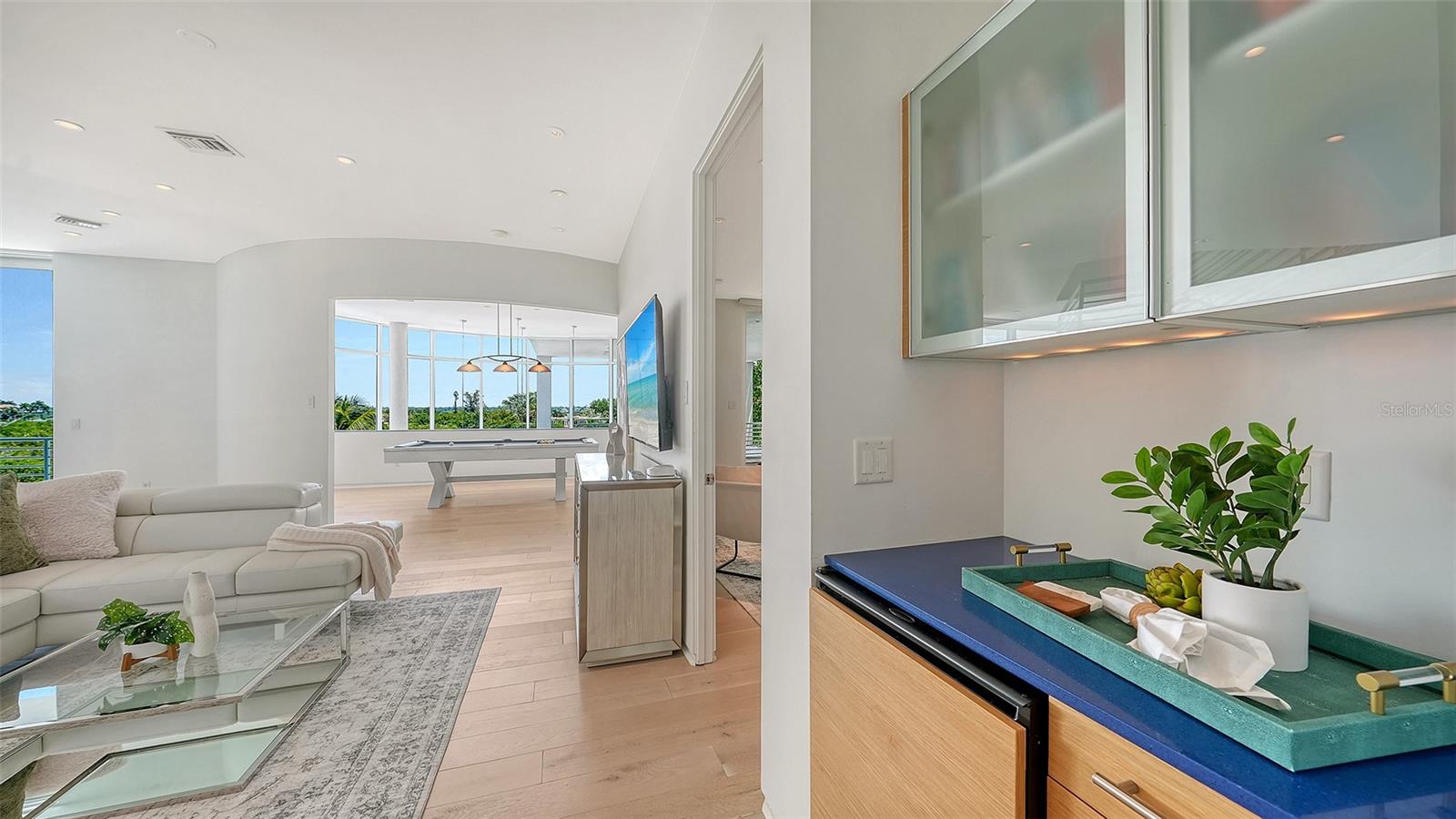 4317 MIDNIGHT PASS RD, SARASOTA, FL, 34242