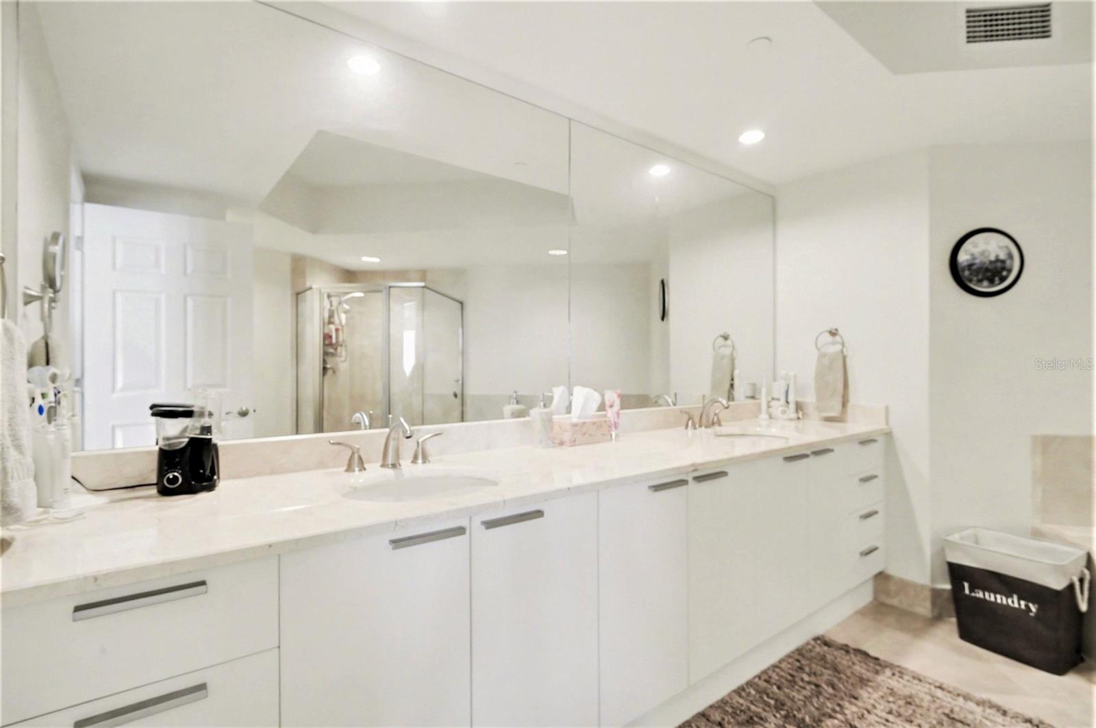 231 RIVERSIDE DR #1110, DAYTONA BEACH, FL, 32117