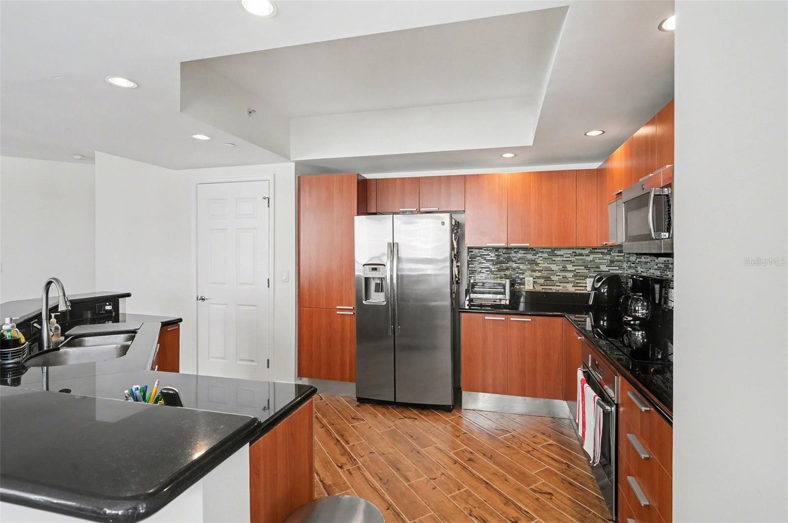 231 RIVERSIDE DR #1110, DAYTONA BEACH, FL, 32117